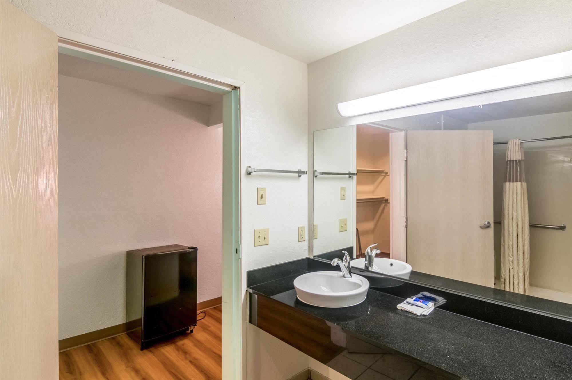 Motel 6-Oklahoma City, Ok ภายนอก รูปภาพ